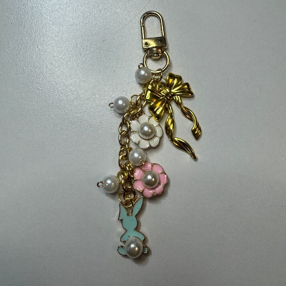 Easter Spring Charm - Gold Bow Pearl Bunny Floral Cute Bag lipgloss Keychain